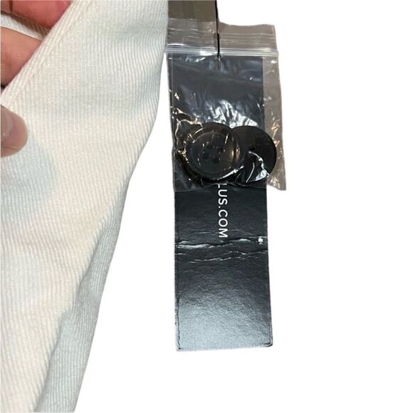 NWT! Lulu’s no hesitation skirt - Picture 13 of 14